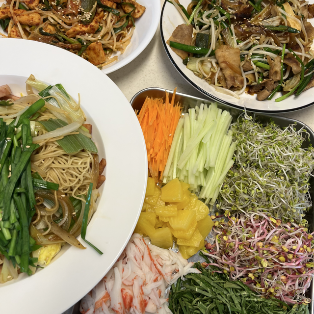 Vietnamese Spring Roll Platter